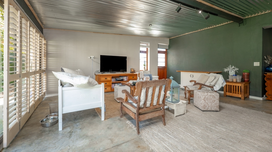 5 Bedroom Property for Sale in Bredasdorp Western Cape